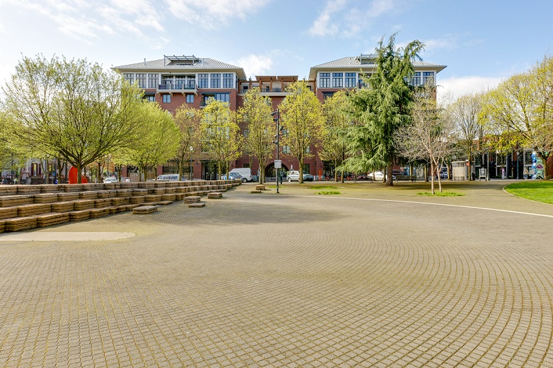 Tanner Place Photo